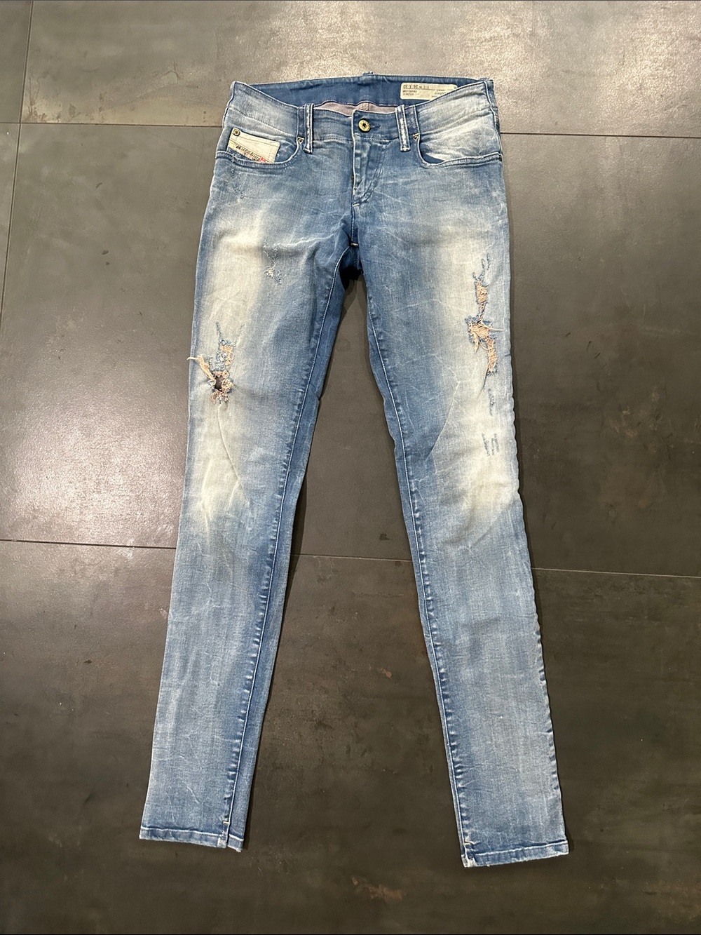 Diesel Light Blue Women's Skinny Jeans with Distressed Detail size 26